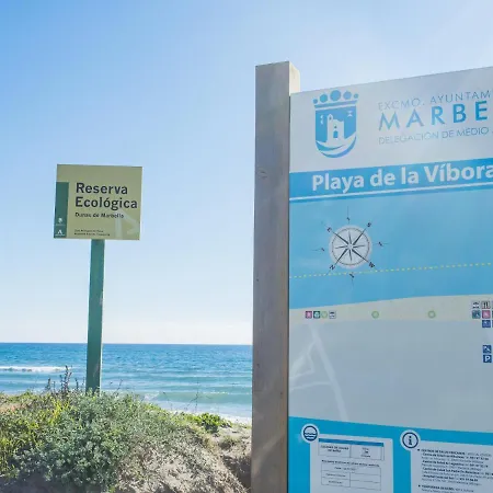 Cubo's Comfy Romana Playa Estudio 803 Apartment Marbella